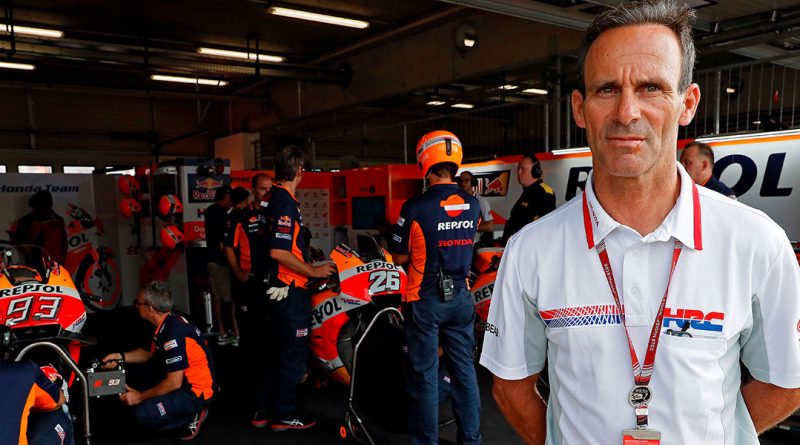 Alberto Puig Senang Kalau Marc Marquez Menang di Ducati: Tapi Saya Juga Mau Dia Kalah!